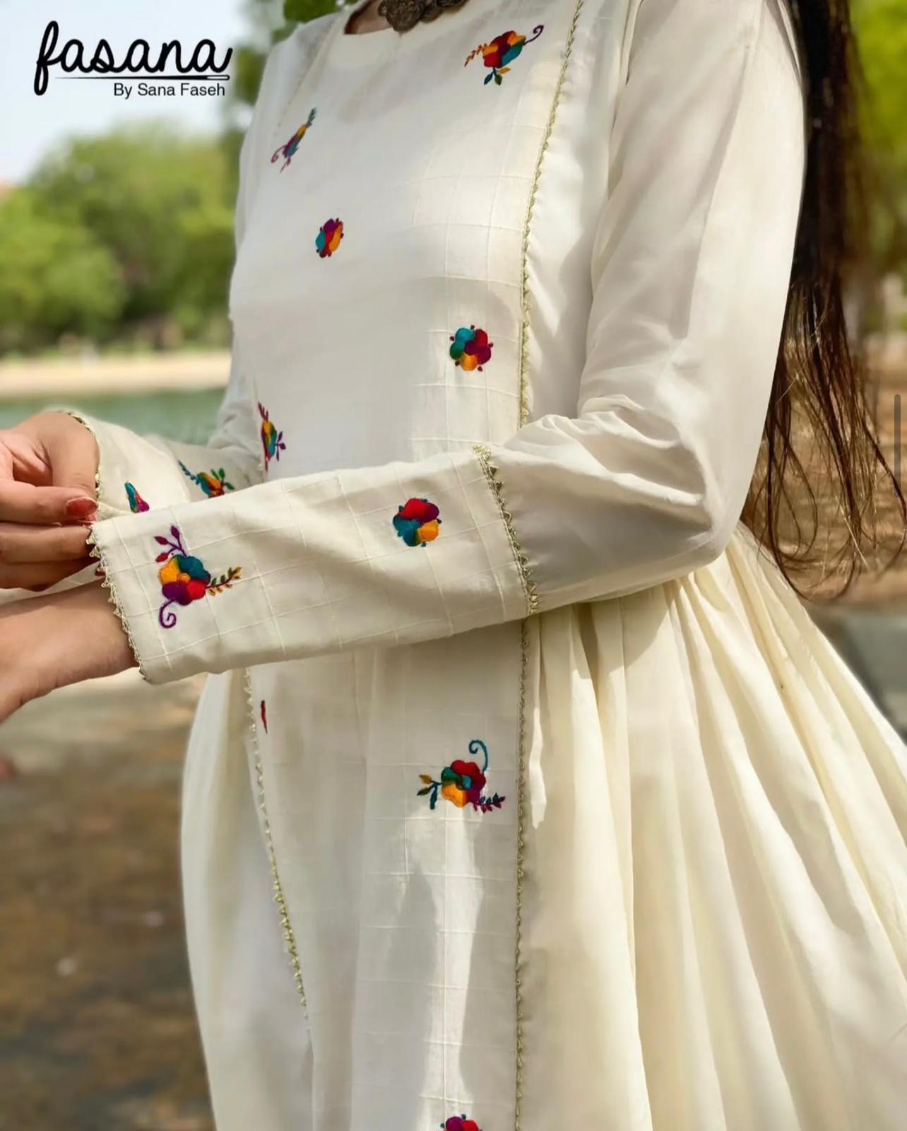 Mor – Dove White Hand-Embroidered Flared Frock